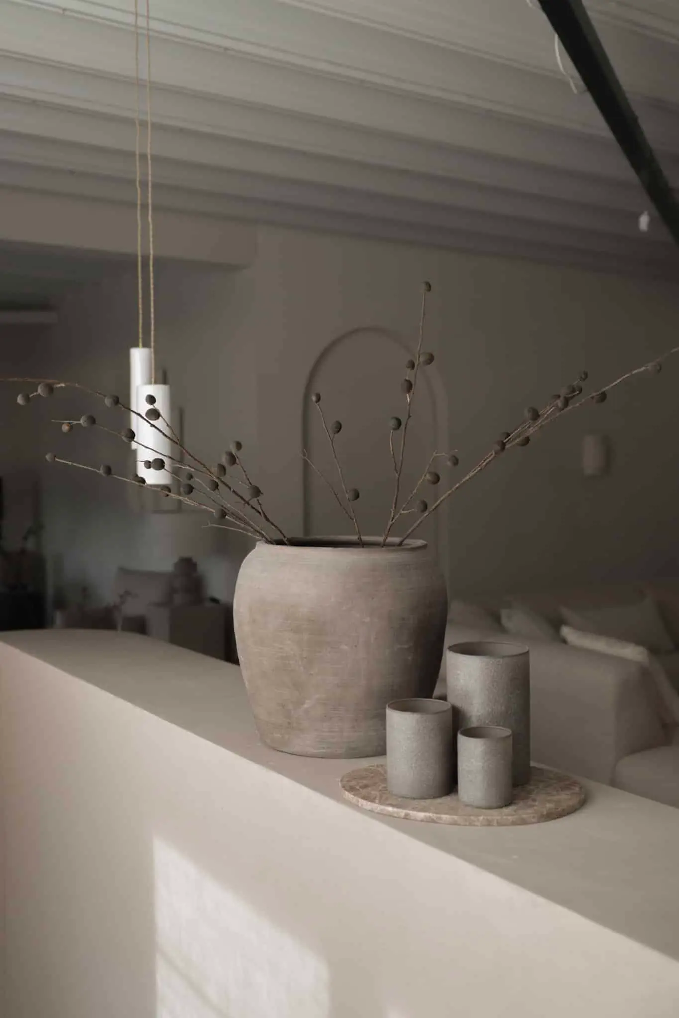 Berry pod spray - brown